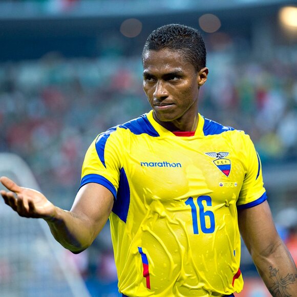 3/$188❤️unworn ECUADOR 2014-15 home shirt Marathon soccer jersey World Cup - Picture 1 of 12